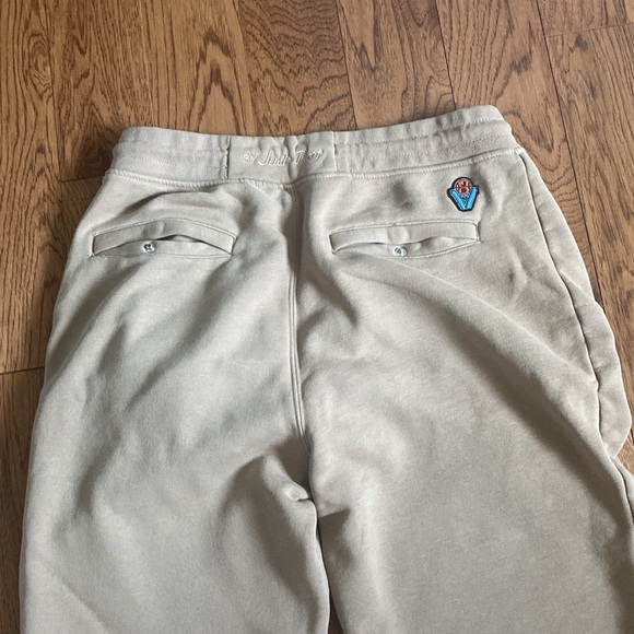 Brown all city heavyweight sweatpants, size large - Picture 2 of 2